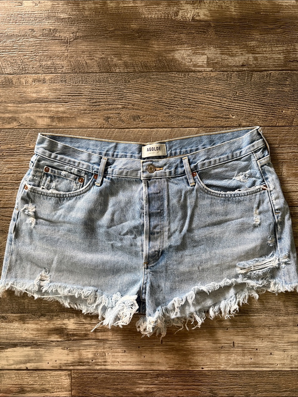 🌟AGOLDE 🌟Parker Light Wash Distressed Denim Shorts - Women's, 32